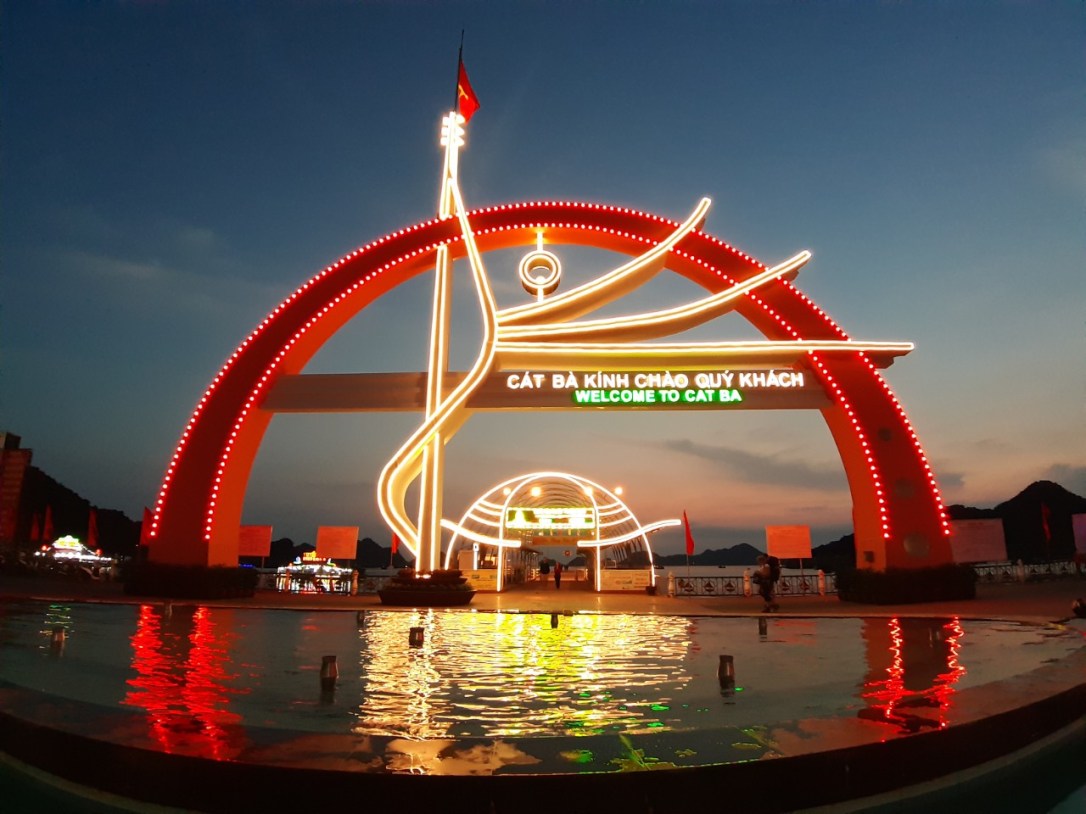 Cat Ba 2 day 1 night tour